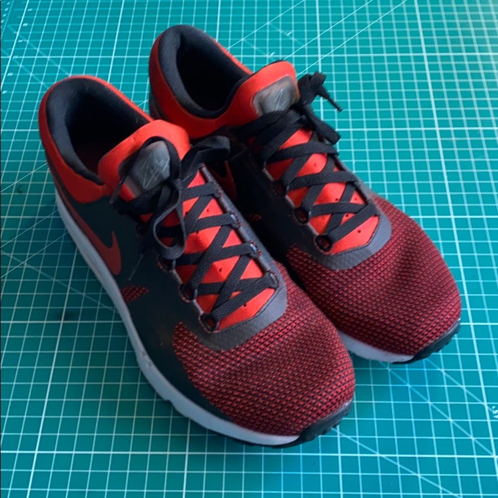 Nike Air Max Zero - Size 13